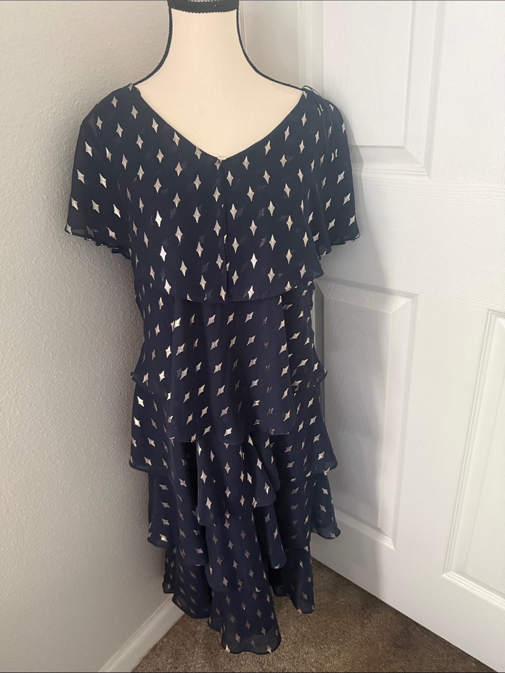 SLNY Navy Diamond-Print Tiered Midi Dress